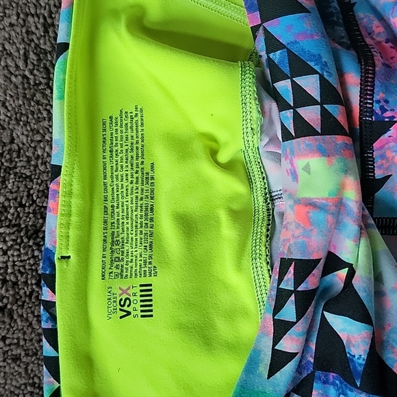 VSX CAPRI LEGGING - Picture 2 of 2